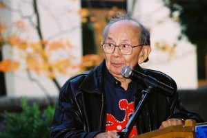 Judge Alfred Scow at the rededication of the Victory Through Honour Pole in October 2004.